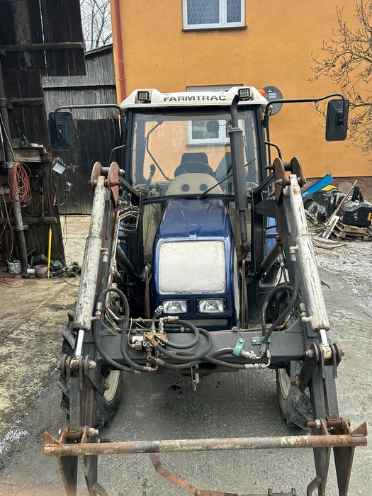 Farmtrac 555dt z turem I osprzętem