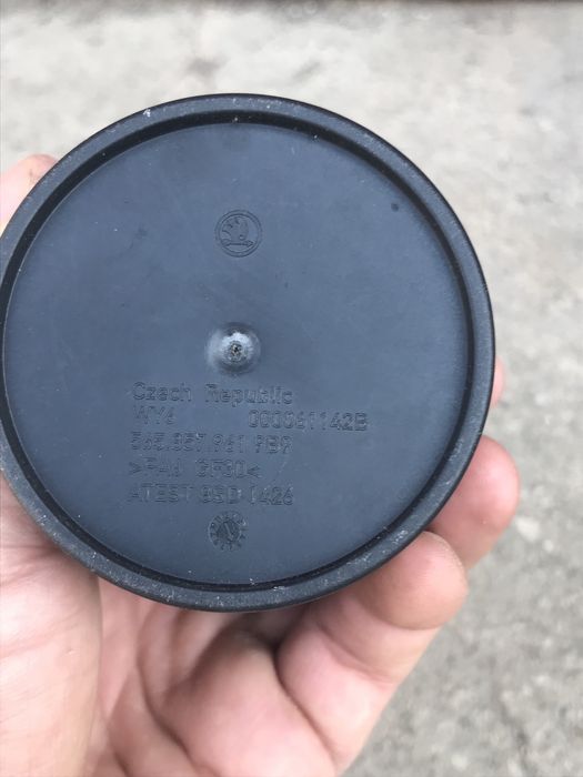 Попельничка автомобільна оригінальна  Skoda та VW