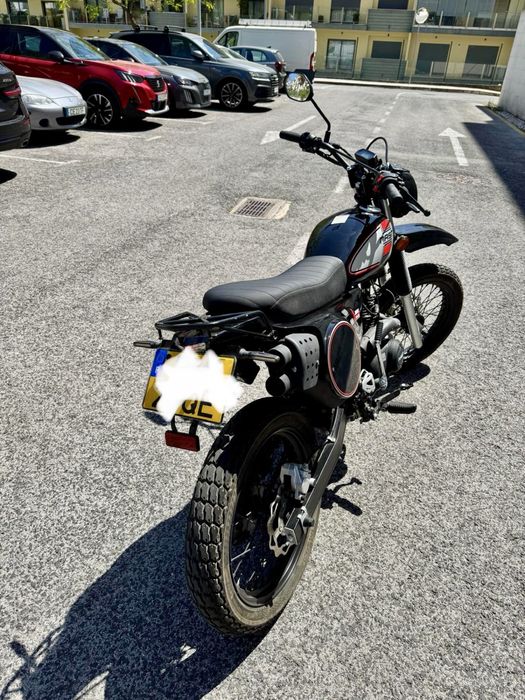 Mash 50 X-ride , como nova , ainda na rodagem