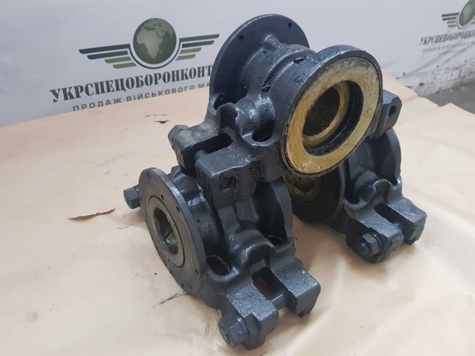 Букша баллансира Зил 131 с втулками