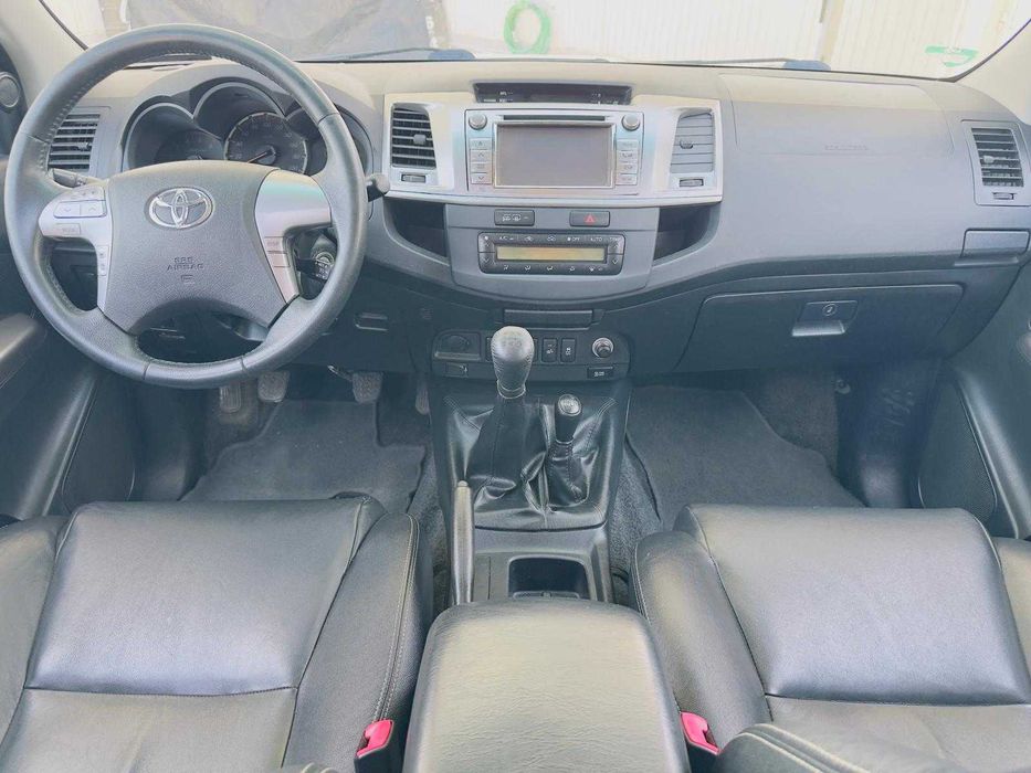 TOYOTA Hilux 3.0 170CV