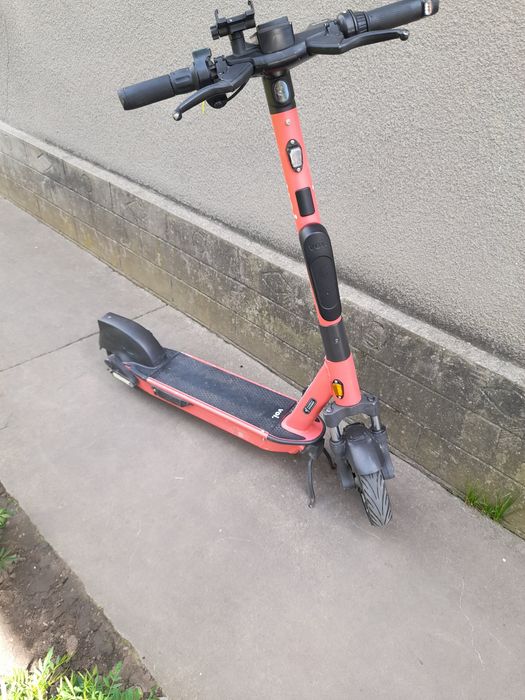 Електросамокат Segway Ninebot Voi Pro