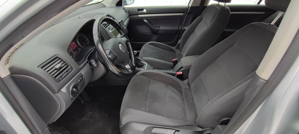 Volkswagen Golf V  2.0D 6-ст для ЗСУ