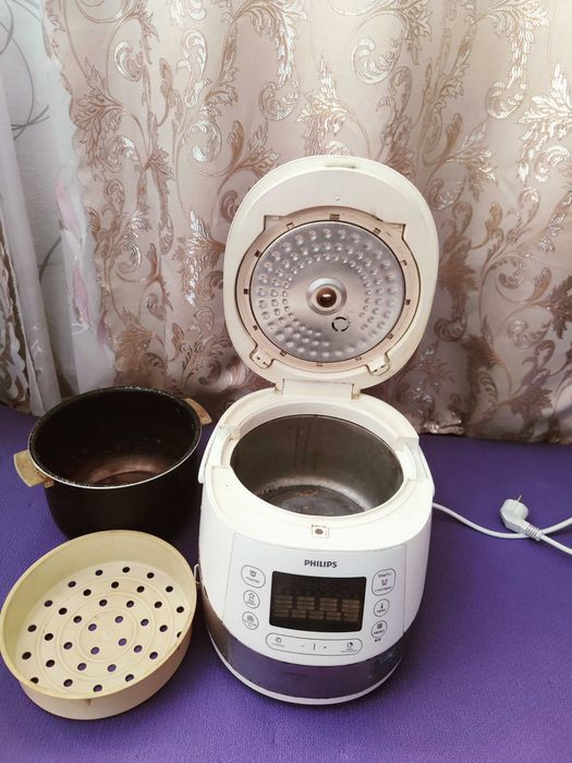 Мультиварка Philips HD4734/03 (не повний комплект)