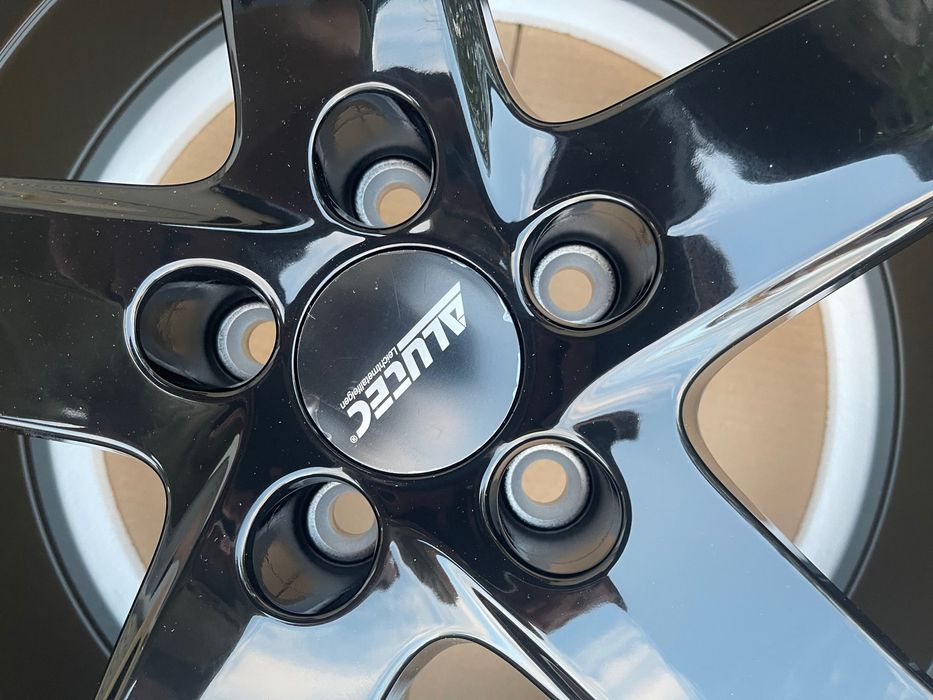 Nowe Felgi 18 cali 5x112 alutec skoda audi vw seat