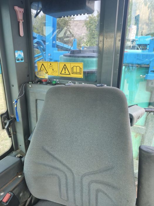 Самохідний обприскувач BERTHOUD RAPTOR 3240.