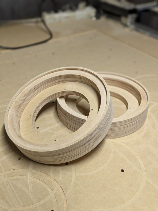 ЧПУ Изделия Подиумы проставки динамики Фрезеровка подіуми під динаміки