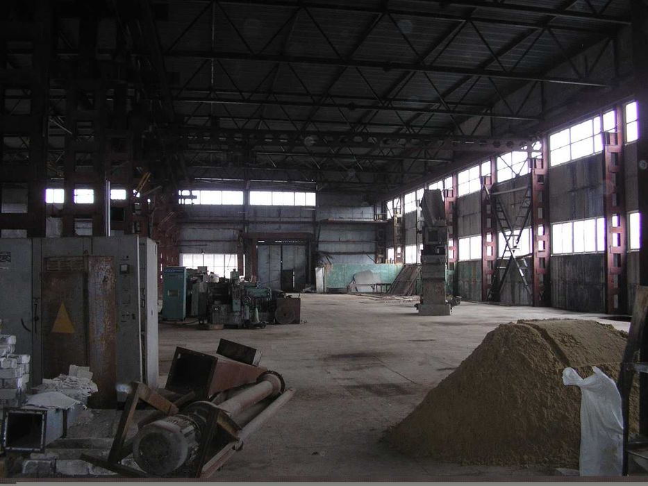 Продажа отдельно стоящего здания под склад или производство, г. Умань