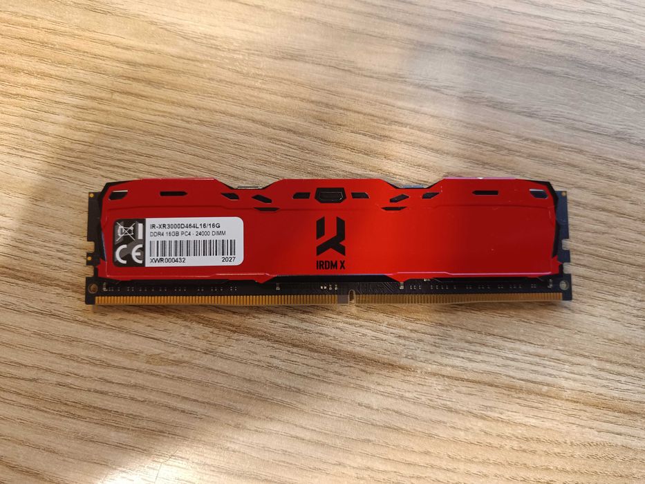 Pamięć RAM / IRDM X (GOODRAM) / 1 x 16GB / DDR4 3000 MHz