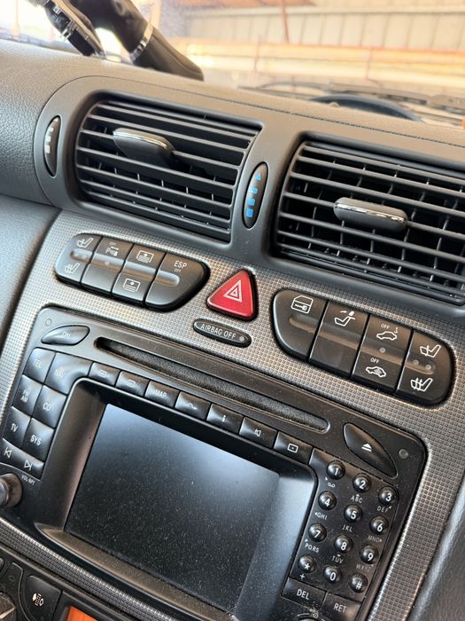 C32 AMG inglês para peças