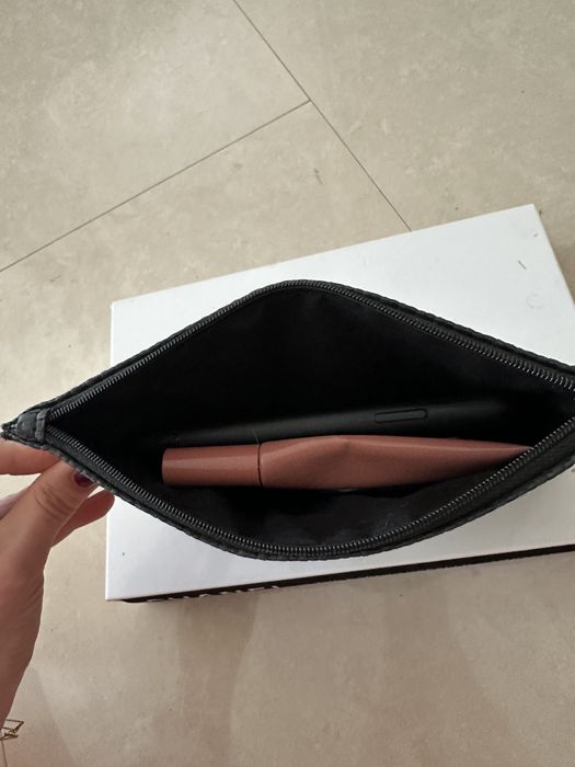 Kosmetyczka styl raffia saszetka Chanel