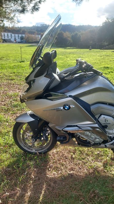 BMW k1600 GTL completamente nova!!
Conforto potencial e segurança em u