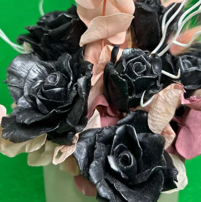 Мильний букет "Чорні троянди" - Елегантність у кожній пелюстці