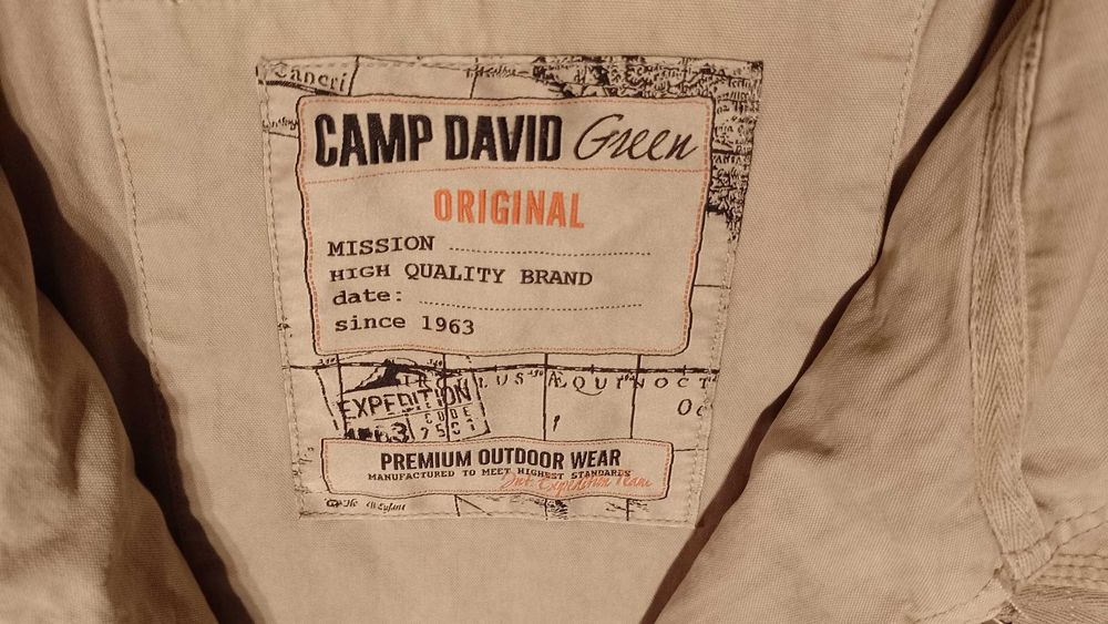 Męska kurtka przejściowa CAMP DAVID r.M stan idealny