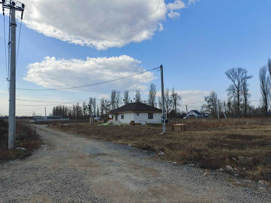 Продаж ділянки під забудову від 5 соток - Вид 5