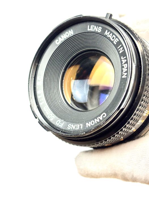 Canon T50 + Canon FD 50mm f/1.8