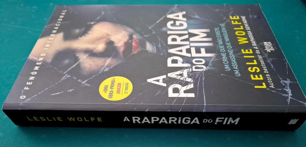 Livro A Rapariga do Fim de Leslie Wolfe