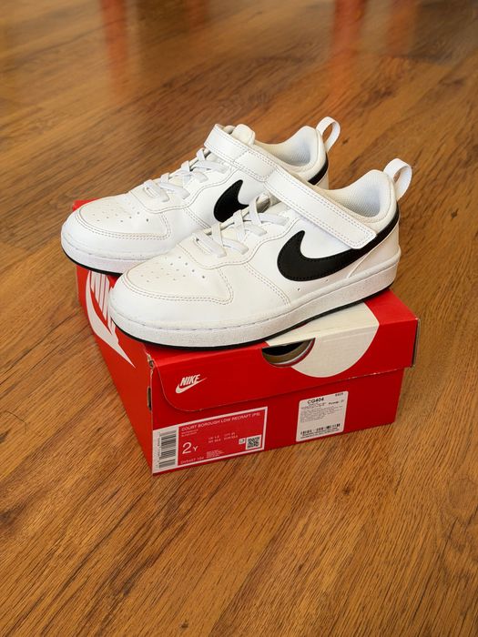 Кросівки Nike 33.5