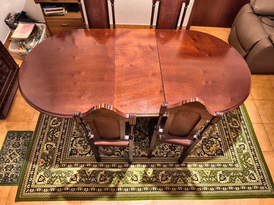Sala de Jantar Completa em Madeira Maciça – Oportunidade!