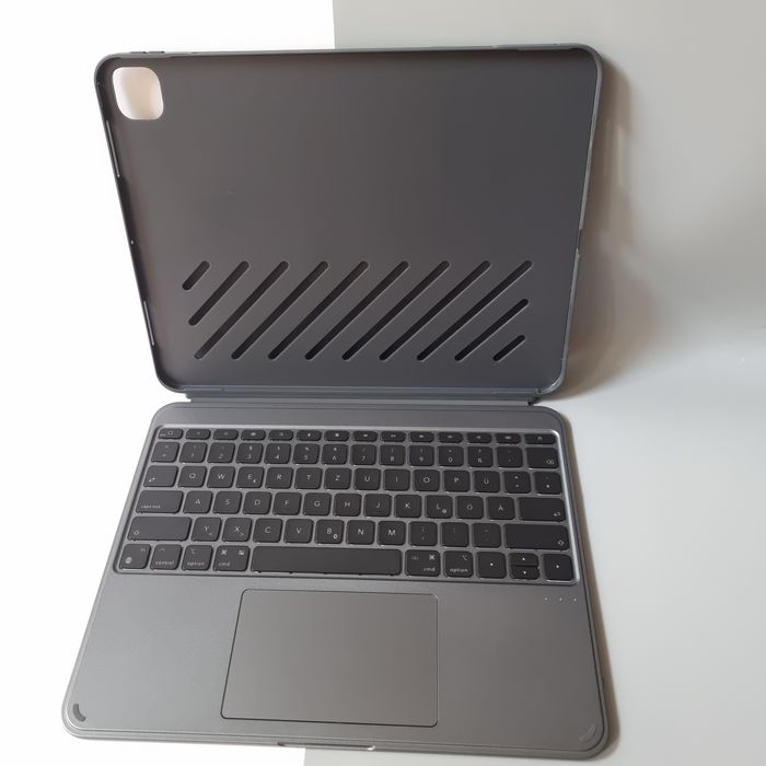 ESR Shift Series z klawiaturą do iPad Pro 13" (M5/M4 2025/2024) – ciemnoszary