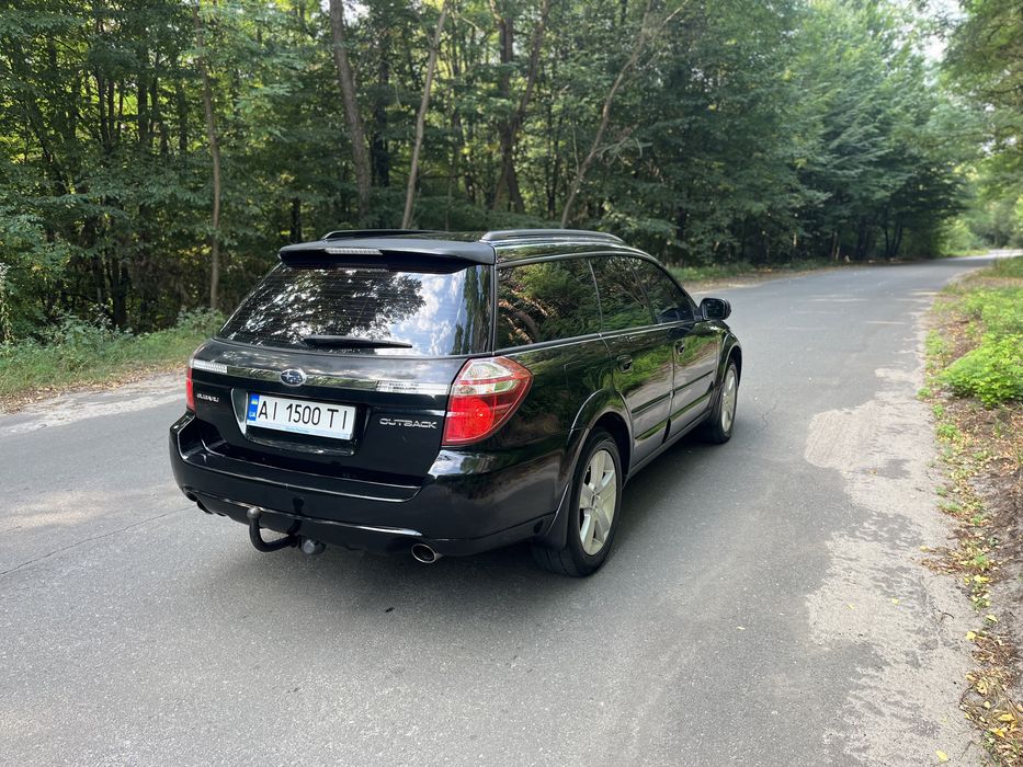 Subaru outback 2.5 газ/бенз