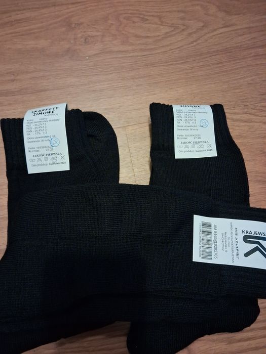 Skarpety zimowe czarne.