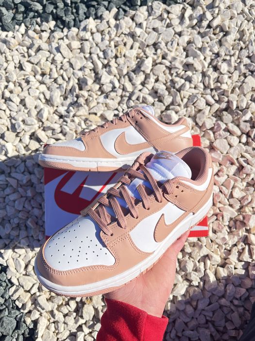 Nike dunk low rose whisper