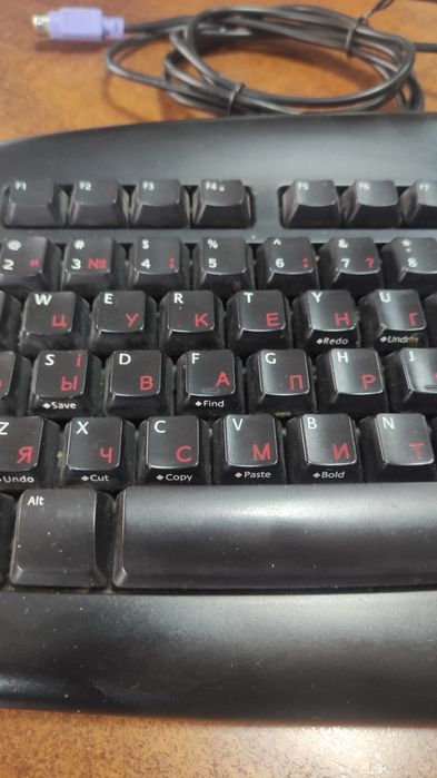 Клавіатура Logitech