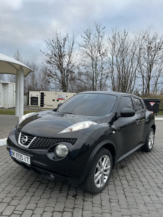 Весь обслужений, робити нічого не потрібно. Всі інші питання по телефону або пишіть.
Є відео обзор автомобіля. Кому потрібно пишіть на вайбер.