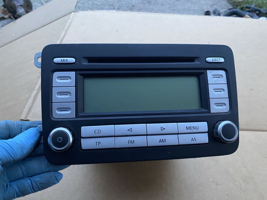 VW golf 5 V radio
