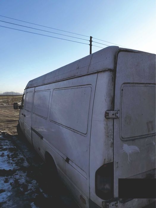 Mercedes sprinter