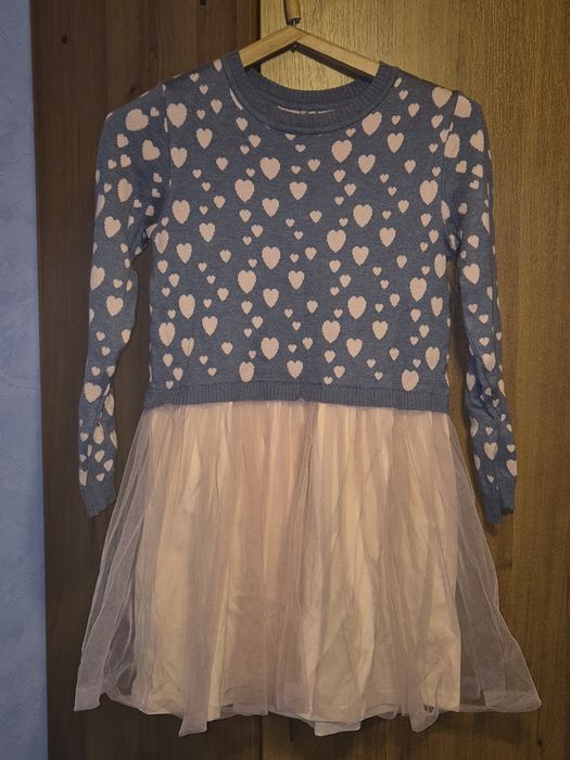 Сукня для дівчинки святкова