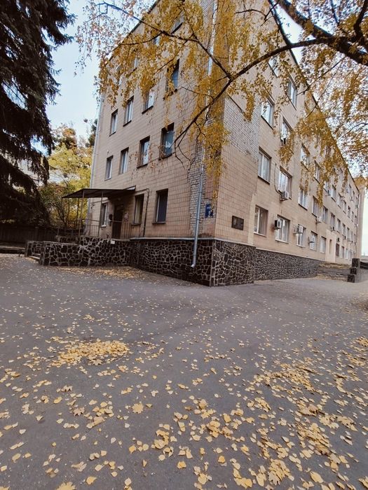 Продам 1 комнатная квартира метро Спортивная. Экв.17600 у.е. Торг