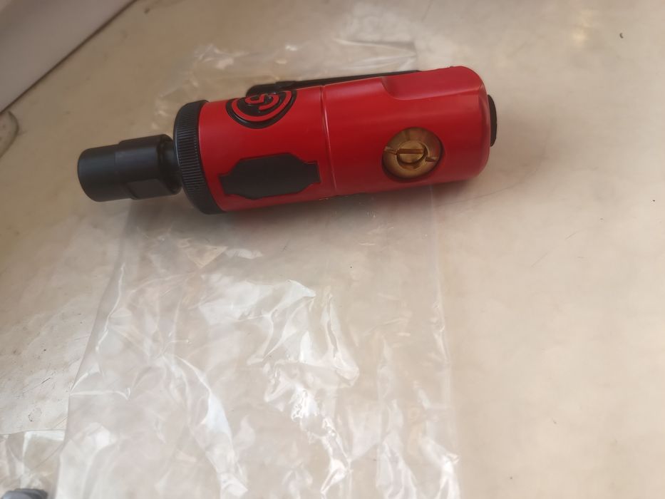 Chicago Pneumatic CP876  szlifierka prosta pneumatyczna