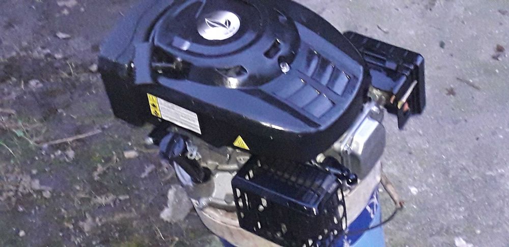 Motor de 5,5cv  para motoenxada ou corta relvas