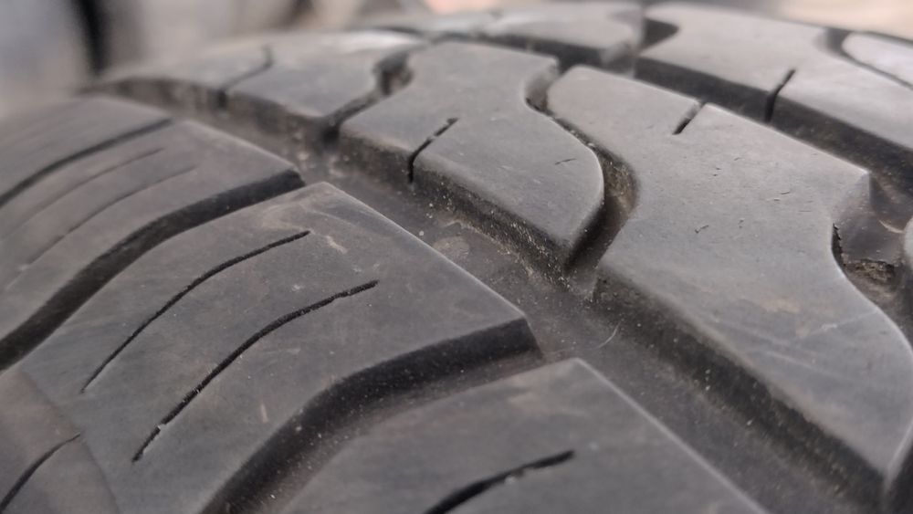 195.70.14 96n nośnosc GT radial 2 szt laweta przyczepka