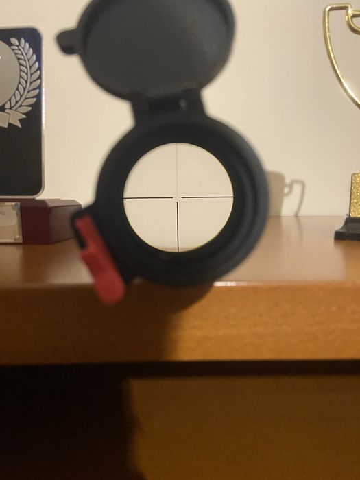 Mira telescopica de caça (batida)