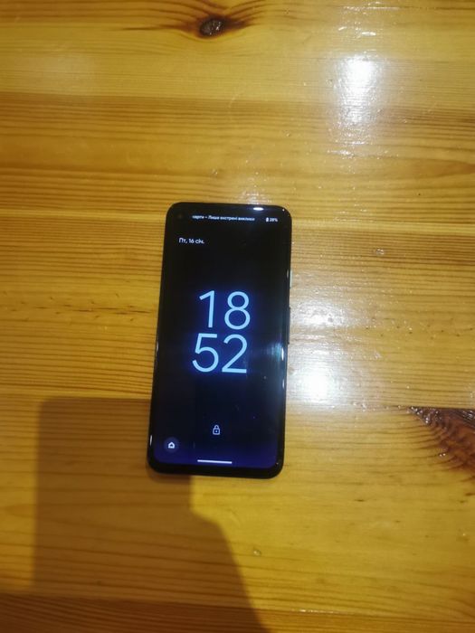 Google Pixel 4a 8GB RAM та 128GB