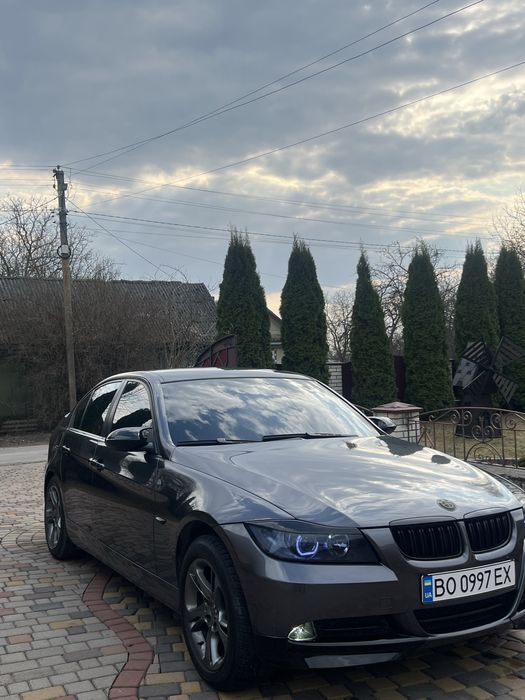 Bmw e90.