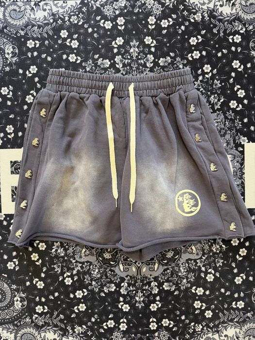 Шорти Hellstar shorts