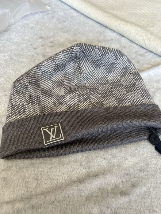 Gorro cinzento da Lois Vitton