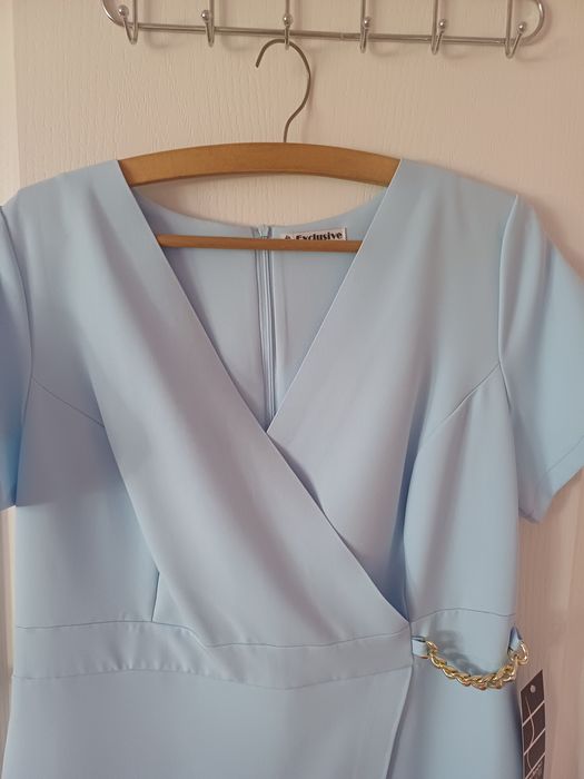 Piękna, błękitna sukienka. Nowa. r44