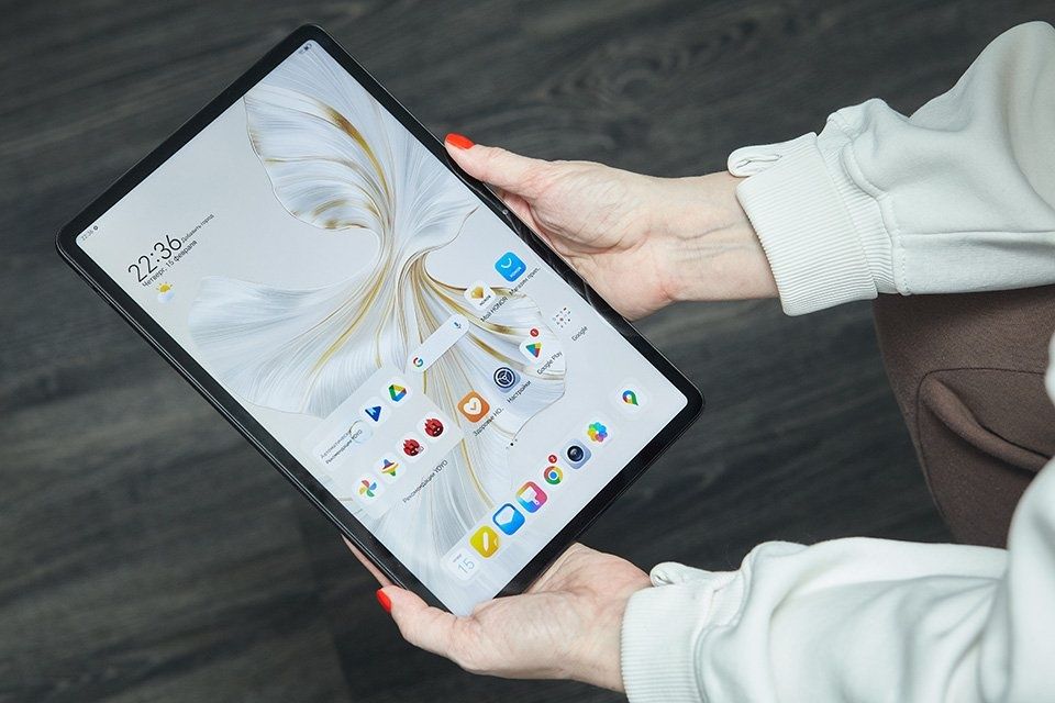 Планшет-телефон з клавіатурою Honor Pad 11 Дюймів +Стилус metallic

3