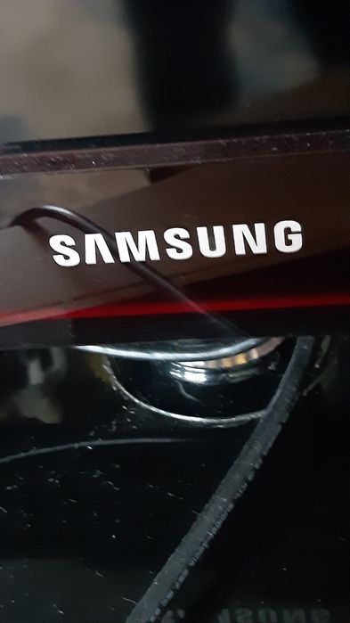 Телевизор Samsung 43диагональ