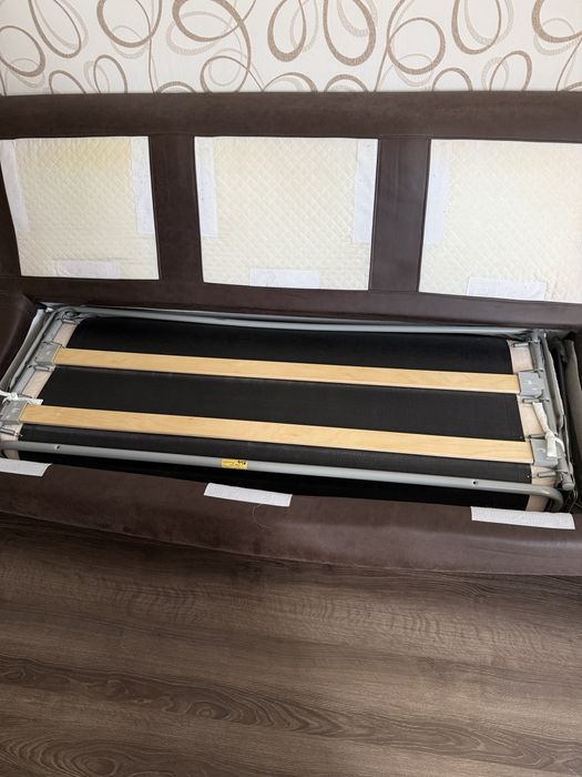 Кутовий замшевий модульний диван