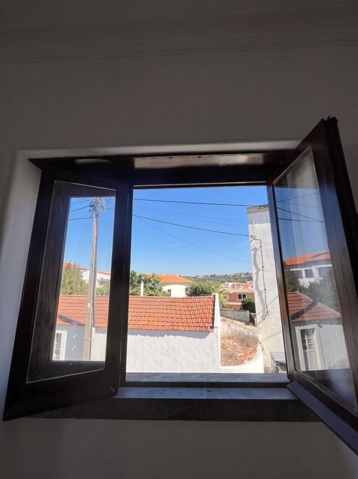 Arrenda-se Apartamento T2 Rua Carlos Anjos