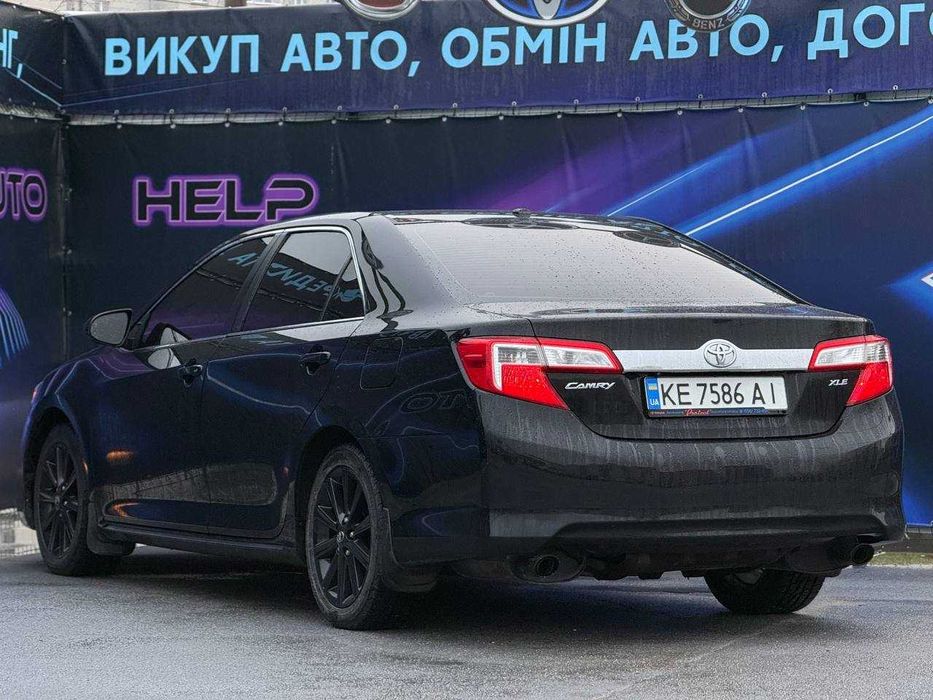 Toyota Camry 2012, 3.5 бензин, автомат
