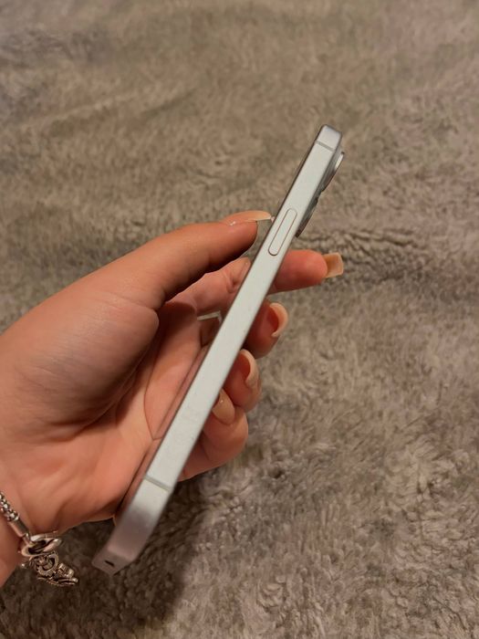 Iphone 15 128 76%