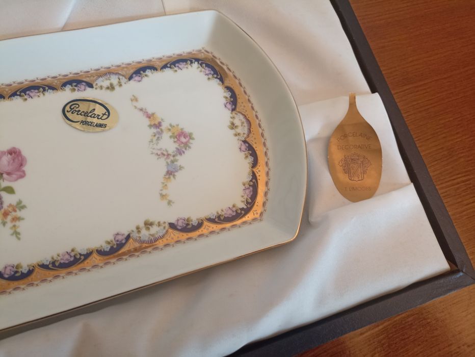 Faqueiro de Sobremesa 14 Peças com Travessa Porcelana - T. Limoges