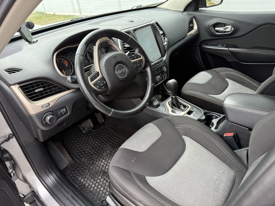 Jeep Cherokee KL 2016 2,4